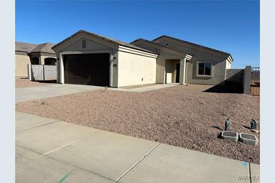 3355 E Farm Crest Avenue, Kingman, AZ 86409 - Photo 1