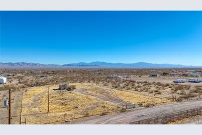 4198 N Dewey Road, Golden Valley, AZ 86413 - Photo 1