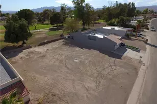 2645 Country Club Dr, Bullhead City, AZ 86442 - Photo 1