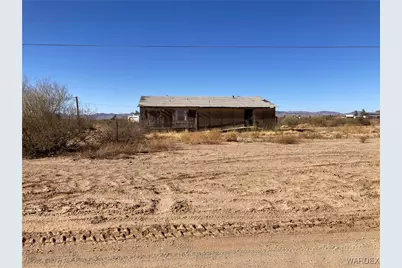 3565 N Maverick Road, Golden Valley, AZ 86413 - Photo 1