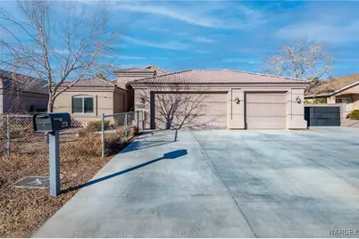 2731 Ross Avenue, Kingman, AZ 86401 - Photo 1