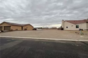 6066 S Bella Vista Dr, Fort Mohave, AZ 86426 - Photo 1