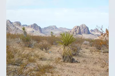 4321 Amythest Road, Golden Valley, AZ 86413 - Photo 1