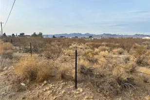 3689 N Verde Rd, Golden Valley, AZ 86413 - Photo 1