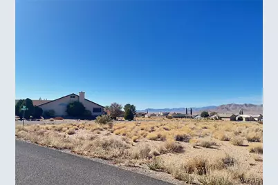 9597 N Vista Drive, Kingman, AZ 86401 - Photo 1