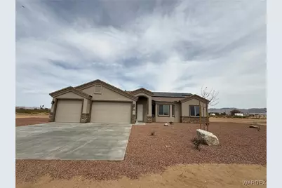 5555 W Chino Drive, Golden Valley, AZ 86413 - Photo 1
