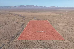 000 S Tampico Rd, Golden Valley, AZ 86413 - Photo 1