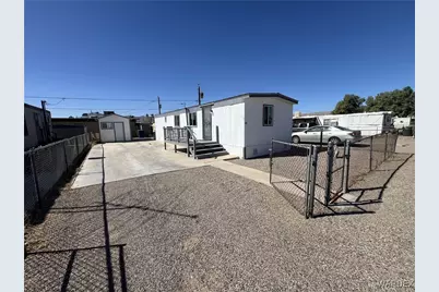 638 Mead Lane, Bullhead City, AZ 86442 - Photo 1