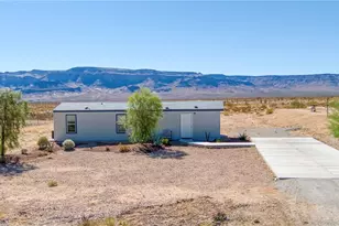 10747 S Paradise Trails Rd, Yucca, AZ 86438 - Photo 1