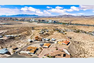 669 Hickory Court, Bullhead City, AZ 86429 - Photo 1