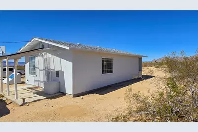 2152 E Allison Drive, Yucca, AZ 86438 - Photo 1