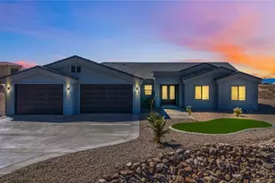 3100 Canyon De Chelly Dr, Bullhead City, AZ 86429 - Photo 1