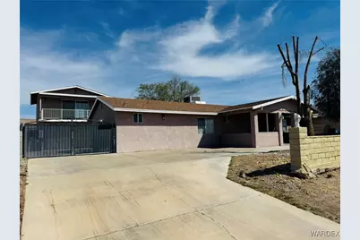 1740 Lynn Drive, Bullhead City, AZ 86442 - Photo 1