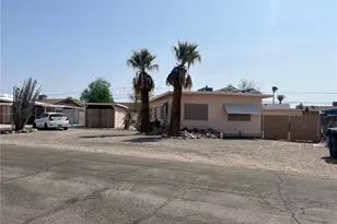 1862 Coral Isle Dr, Bullhead City, AZ 86442 - Photo 1