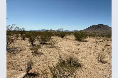 6861 N Mormon Flat Road, Golden Valley, AZ 86413 - Photo 1