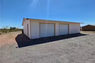 3000 W Carmichael Rd, Golden Valley, AZ 86413 - Photo 1