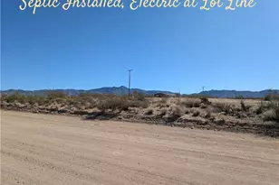 6198 W Joseph Dr, Golden Valley, AZ 86413 - Photo 1