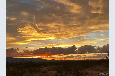 31/32 S Jesse James Road, Yucca, AZ 86438 - Photo 1