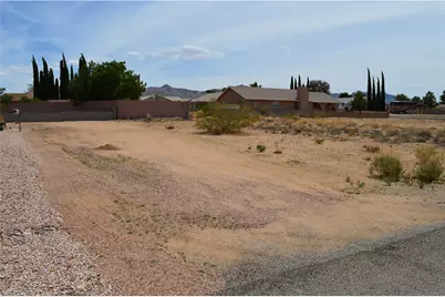 9608 N Pebble Drive, Kingman, AZ 86401 - Photo 1