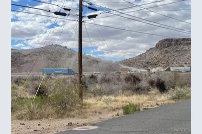 701 Stone Street, Kingman, AZ 86401 - Photo 1