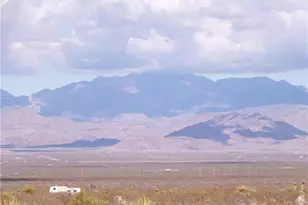 3821 S Muscovite Rd, Golden Valley, AZ 86413 - Photo 1