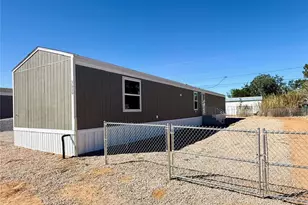 3600 E Canary Ln, Kingman, AZ 86409 - Photo 1