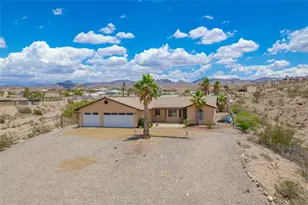837 La Puerta Rd, Bullhead City, AZ 86429 - Photo 1