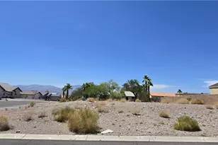 3447 Sunflower Dr, Bullhead City, AZ 86429 - Photo 1