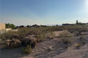 7021 E Villa Circle, Kingman, AZ 86401 - Photo 1