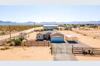 741 S Teddy Roosevelt Road, Golden Valley, AZ 86413 - Photo 1