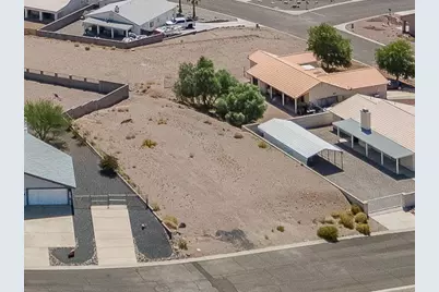 825 Warren Road, Bullhead City, AZ 86429 - Photo 1