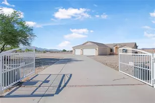 1325 E Gardena Rd, Fort Mohave, AZ 86426 - Photo 1
