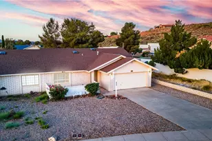 980 Canyon Hills Rd, Kingman, AZ 86409 - Photo 1