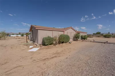 4071 N Laguna Road, Golden Valley, AZ 86413 - Photo 1