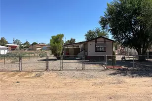 1550 E Devlin Ave, Kingman, AZ 86409 - Photo 1