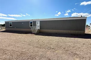 3604 E Canary Ln, Kingman, AZ 86409 - Photo 1