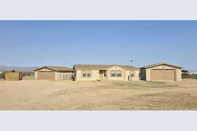 1566 S Escuela Road, Golden Valley, AZ 86413 - Photo 1