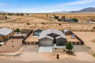 7856 E Rawhide Dr, Kingman, AZ 86401 - Photo 1