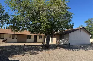 1010 Kathleen Ave, Kingman, AZ 86401 - Photo 1