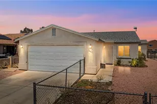 991 Terrace Dr, Bullhead City, AZ 86442 - Photo 1