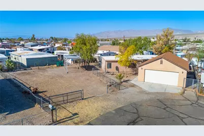 588 El Monte Cove, Bullhead City, AZ 86442 - Photo 1