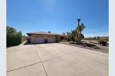 3080 Louise Avenue, Kingman, AZ 86401 - Photo 1