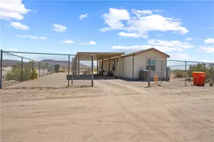 2742 W Shauna Dr, Golden Valley, AZ 86413 - Photo 1