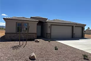 912 S Santa Maria Rd, Golden Valley, AZ 86413 - Photo 1
