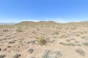 319-18-059 Dolan Dr, Dolan Springs, AZ 86441 - Photo 1