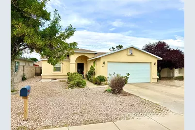 1831 Pacific Avenue, Kingman, AZ 86401 - Photo 1