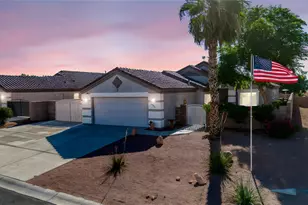 2993 Carefree Dr, Bullhead City, AZ 86442 - Photo 1