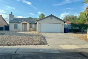 1611 Ash Ave, Bullhead City, AZ 86442 - Photo 1
