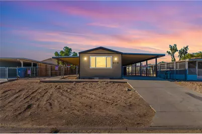916 Citrus Street, Bullhead City, AZ 86442 - Photo 1
