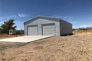 5091 W Chino Dr, Golden Valley, AZ 86413 - Photo 1